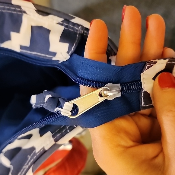 Nwot Emma and Chloe tote blue/white lattice  retro colors preppy zip pockets - Picture 7 of 11
